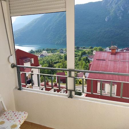 Apartman Dunja Plužine Dış mekan fotoğraf