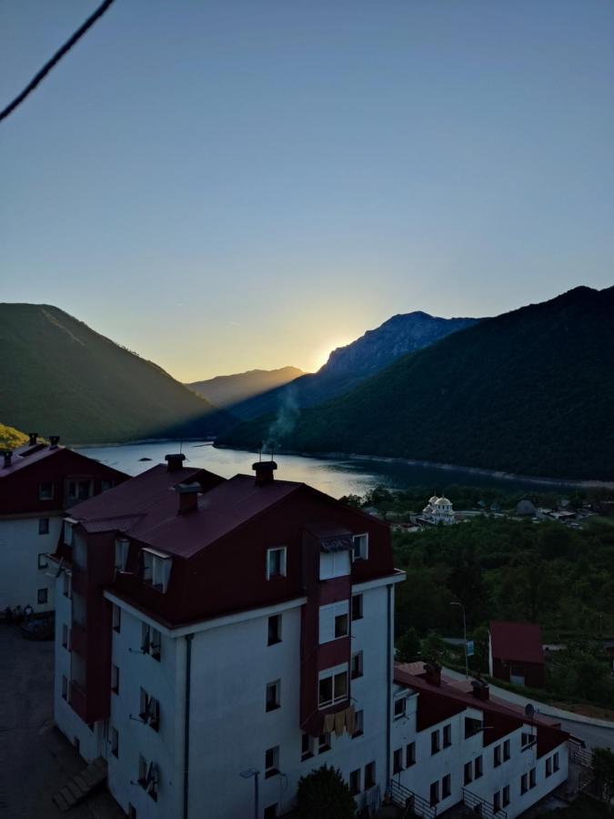 Apartman Dunja Plužine Dış mekan fotoğraf