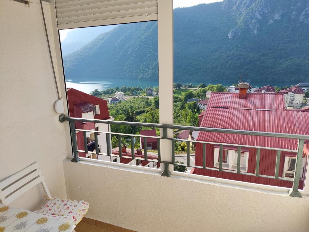 Apartman Dunja Plužine Dış mekan fotoğraf
